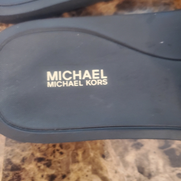 Michael Kors Slides - Picture 4 of 5